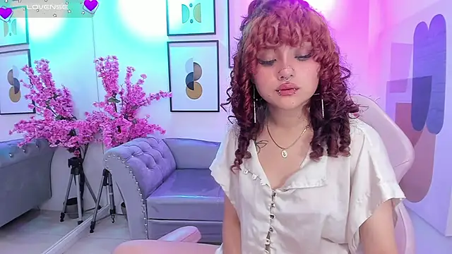 Theia_moon live sex cam