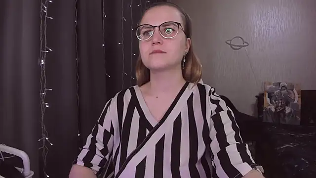 MissBrightShine live sex cam