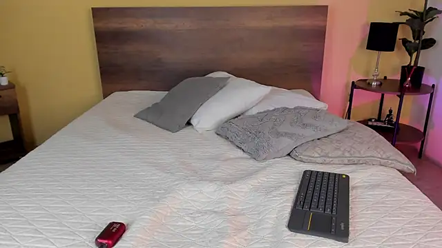 CamilleGrace live sex cam