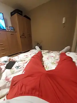 MlodyDres live sex cam