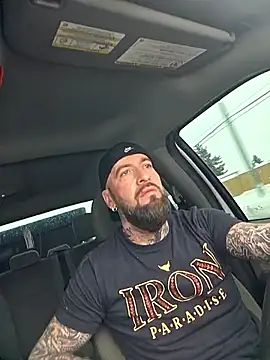 Beardedtattood live sex cam