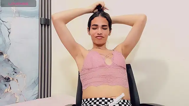 Rubi_30 live sex cam