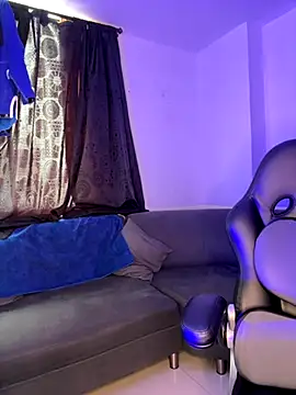 AlannaEvons live sex cam