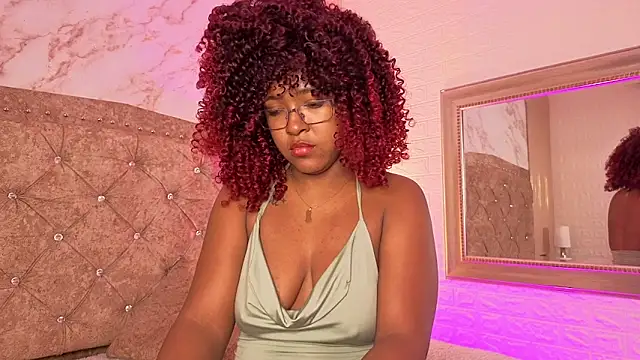 TianaLaRoux live sex cam