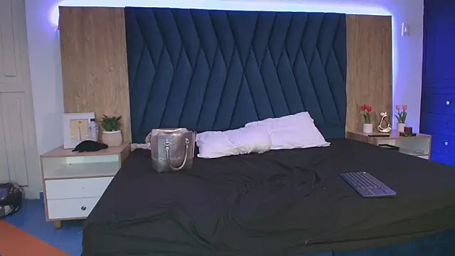 HellAndDante_ live sex cam