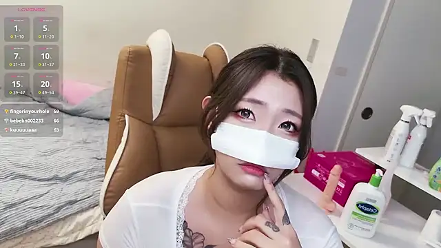 Milk_Sola live sex cam