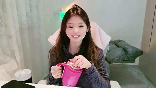 yang-yang-yang live sex cam