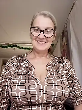 irinamaux live sex cam