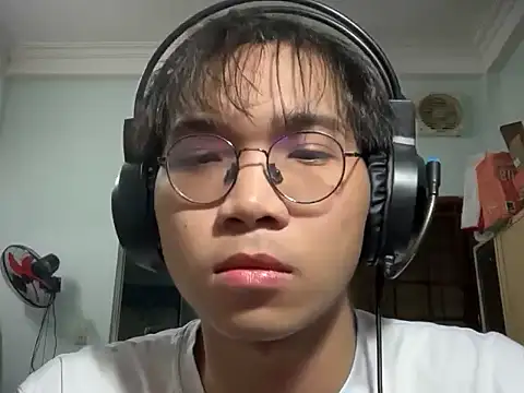 kave2033 live sex cam