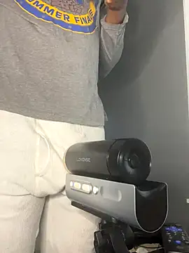 Festivitiesking1 live sex cam