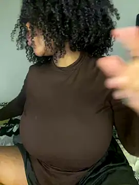 Boneca25 live sex cam