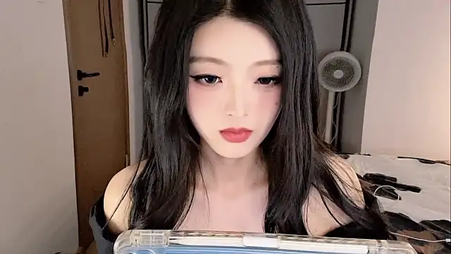 ronronner233 live sex cam