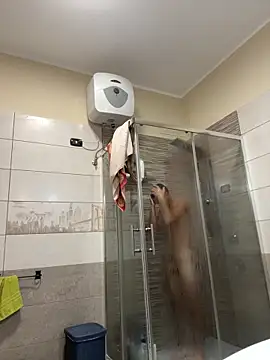 Gionnytav live sex cam