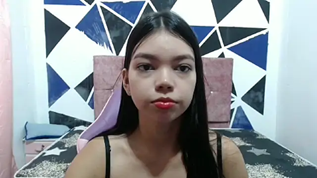 shy_luna18 live sex cam