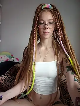 LucidLucy live sex cam