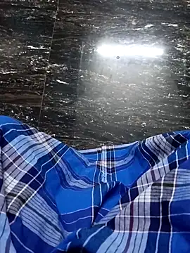 dolphiinn live sex cam