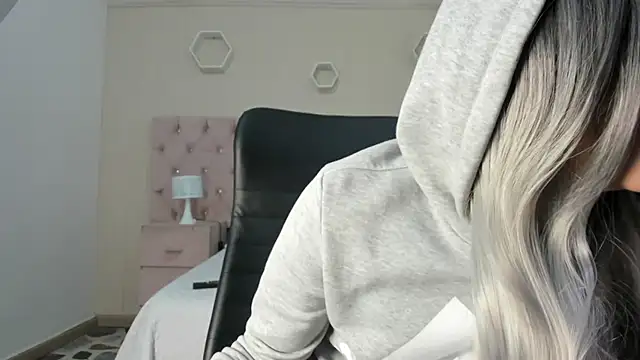 MadisonSky_ live sex cam