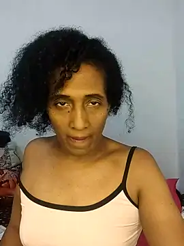 Aishamara live sex cam
