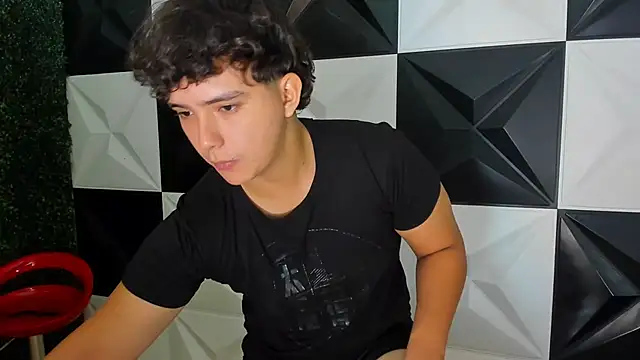 Dani_cumboy live sex cam