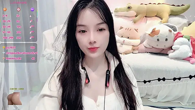 AKiKi711 live sex cam