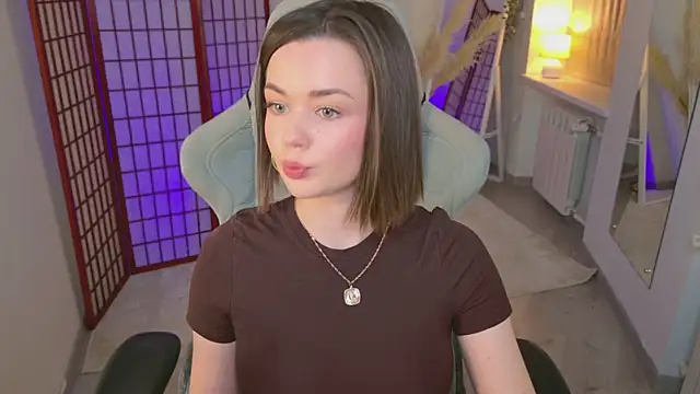 AvaFlower live sex cam