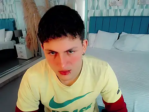 Axel_savage live sex cam