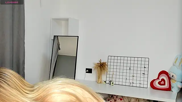 mendaciouss live sex cam