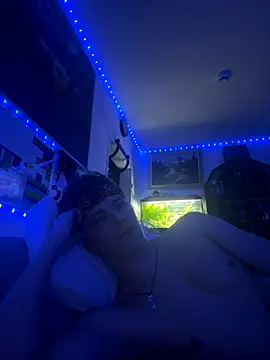 Toyjungee live sex cam