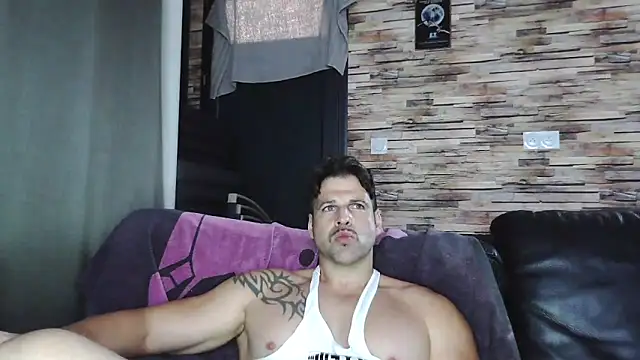 XxBigboybandxX live sex cam