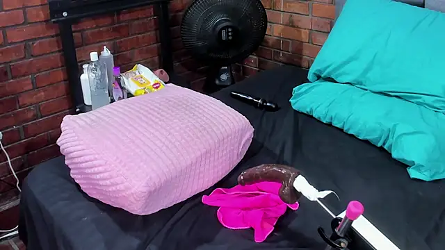 Couple_Gold69 live sex cam