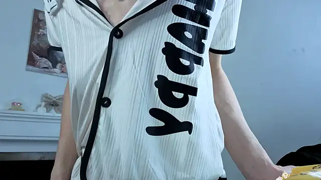 YugoAsian live sex cam