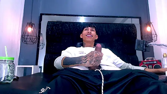 Daniel_delux_ live sex cam