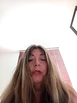 emma_tour live sex cam