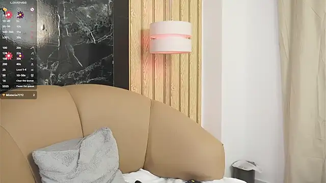 Camilaperson live sex cam