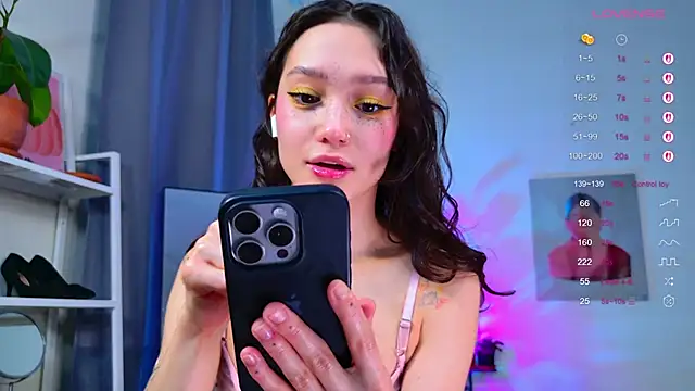 MyLoulaby live sex cam