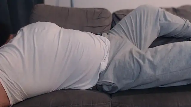 hugemachohandsome live sex cam