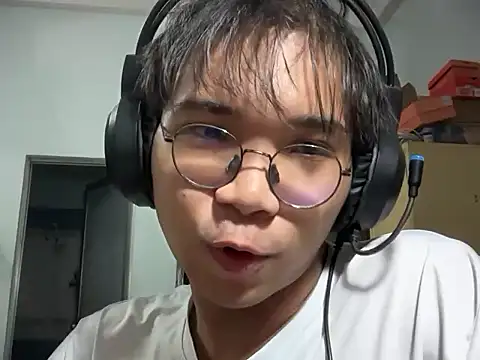 kave2033 live sex cam