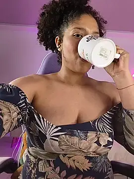 DannaBerry live sex cam