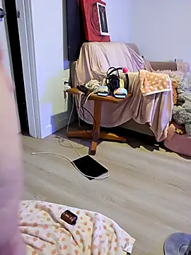 RaisingDaisy live sex cam