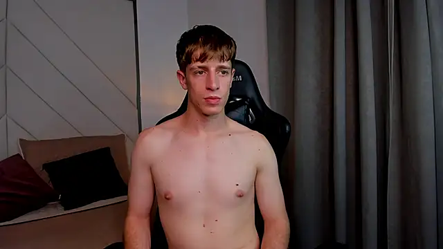 Ostin_Saints live sex cam