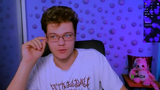 lucas_long_ live sex cam