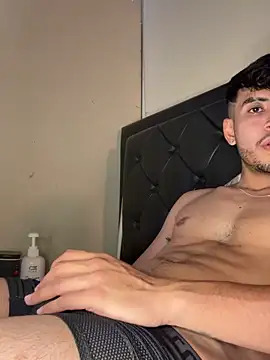 MalekThick live sex cam