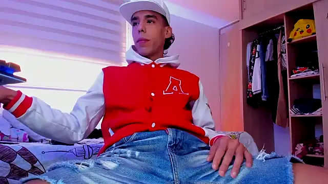 Damianwhite live sex cam