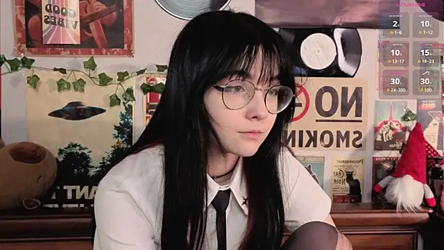 BereniceBattersby live sex cam