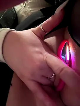 PumaShyXD live sex cam