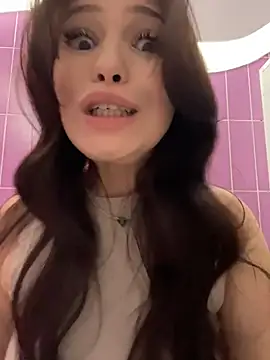 Chloe__Moon live sex cam