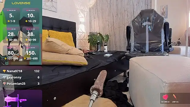 JUANDIAMONDS98 live sex cam