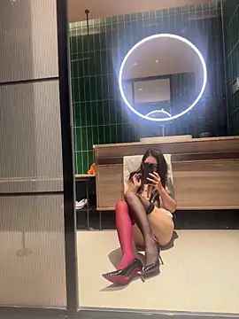 Manson13333 live sex cam