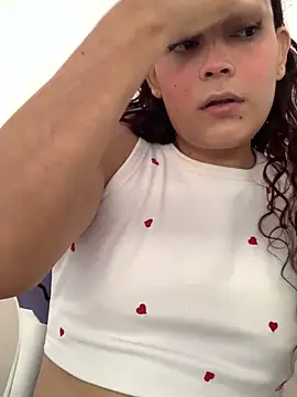 La-Gatiita-trans live sex cam