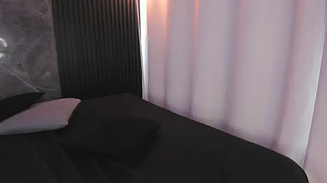 AdammClark1 live sex cam